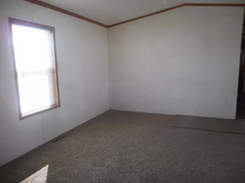 3418 17th Ave W, Williston, ND 58801 photo 10