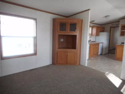 3418 17th Ave W, Williston, ND 58801 photo 5