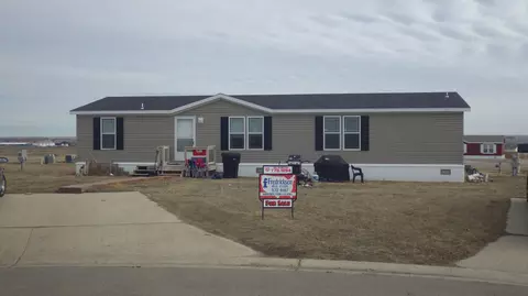 3810 25th Ct W, Williston, ND 58801 photo 1