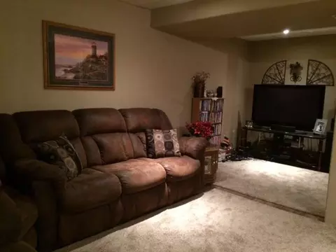 2122 3rd Ave E, Williston, ND 58801 photo 12