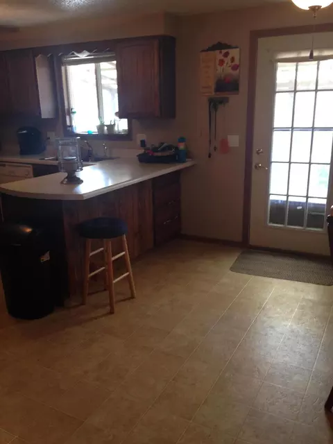 1901 13th Ave W, Williston, ND 58801 photo 24