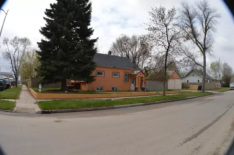 315 4th Ave W, Williston, ND 58801 photo 27