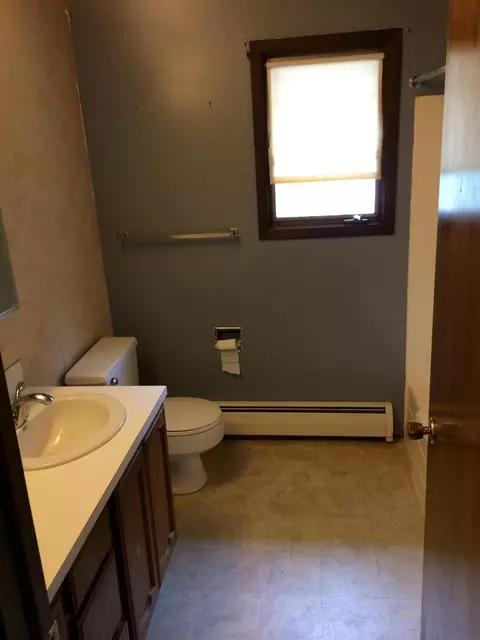 1016 7th Ave W, Williston, ND 58801 photo 8
