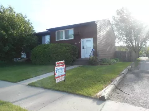 1919 13th Ave W, Williston, ND 58801 photo 1