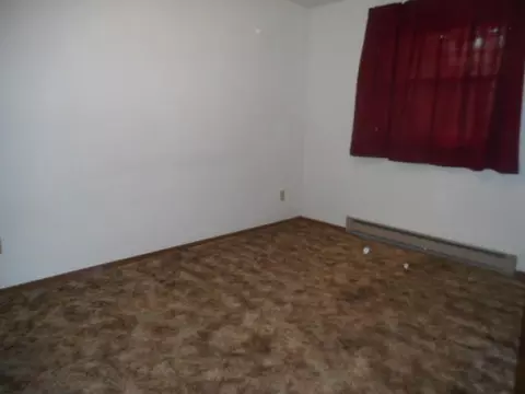 1919 13th Ave W, Williston, ND 58801 photo 8