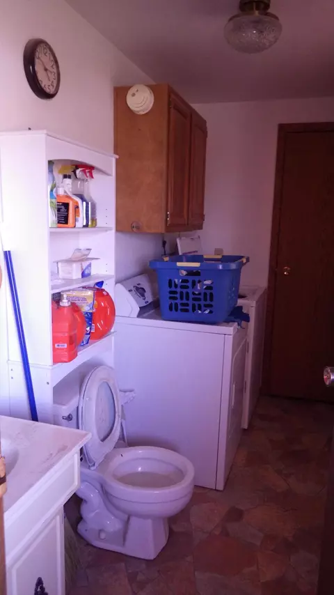 513 Fallon St, Alexander, ND 58831 photo 12
