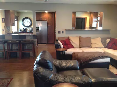 1310 24th St W, Williston, ND 58801 photo 8