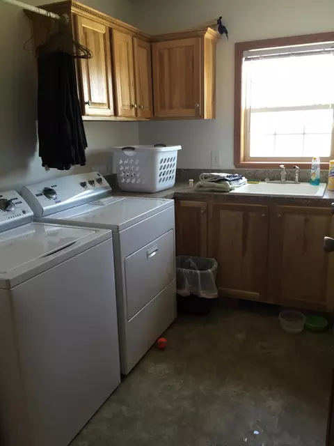 14041 Prairie Ln, Williston, ND 58801 photo 7