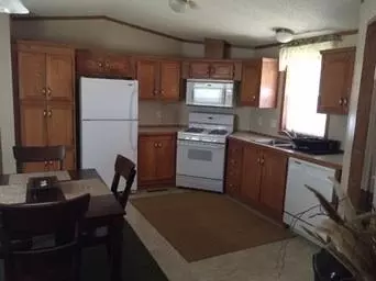 1714 33rd St W, Williston, ND 58801 photo 5