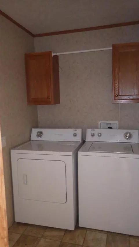 3502 24th Ave W, Williston, ND 58801 photo 5