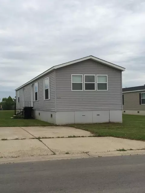 1830 36th St W, Williston, ND 58801 photo 1