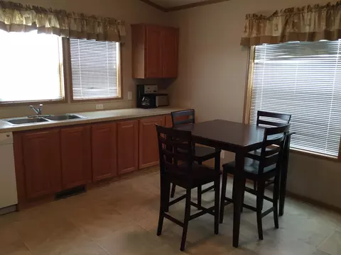 1830 36th St W, Williston, ND 58801 photo 6