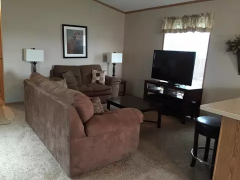 1830 36th St W, Williston, ND 58801 photo 5
