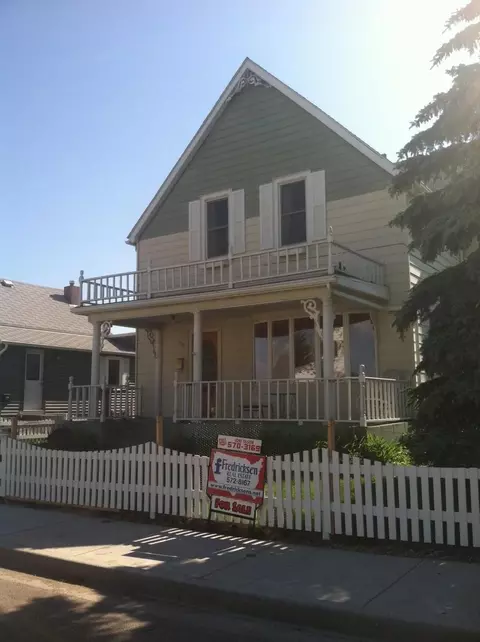 1208 1st Ave W, Williston, ND 58801 photo 1