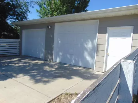 1614 1st Ave E, Williston, ND 58801 photo 17