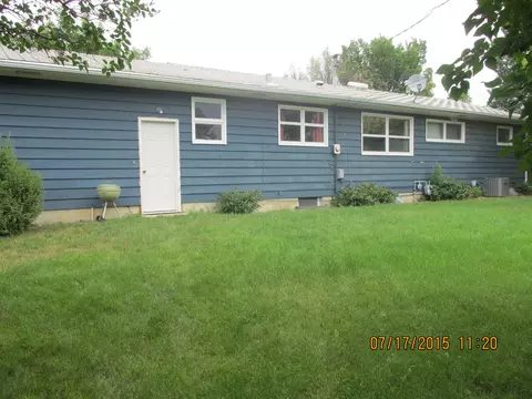 210 14th St E, Williston, ND 58801 photo 23