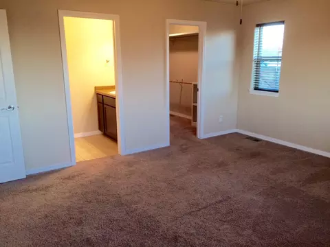 1809 25th St W, Williston, ND 58801 photo 29