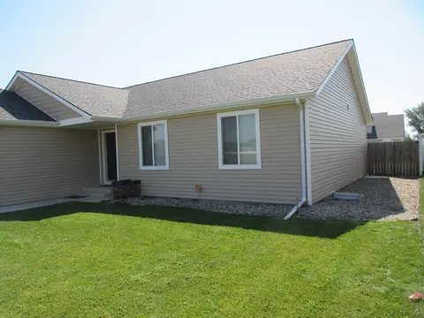 1809 25th St W, Williston, ND 58801 photo 28