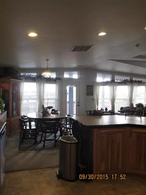 14025 Prairie Ln, Williston, ND 58801 photo 10