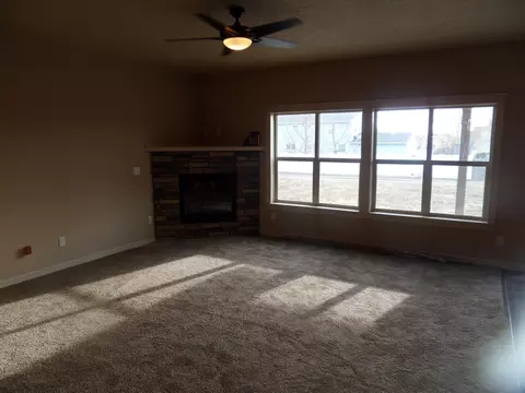 1821 23rd St W, Williston, ND 58801 photo 21