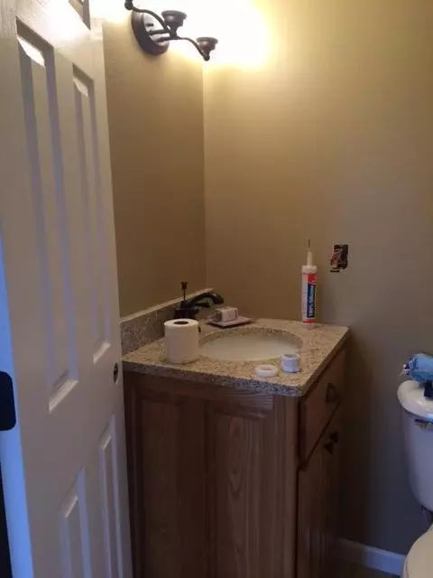 6820 2nd Avenue Cir E, Williston, ND 58801 photo 8
