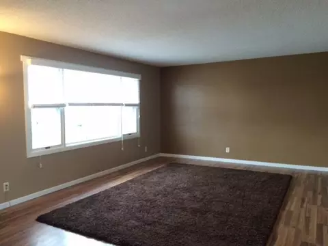6820 2nd Avenue Cir E, Williston, ND 58801 photo 9