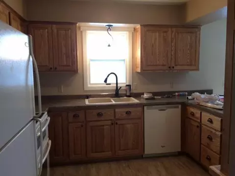 6820 2nd Avenue Cir E, Williston, ND 58801 photo 2