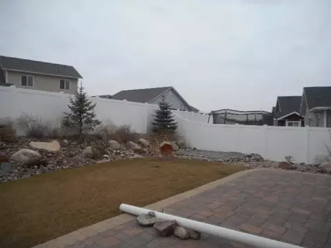 2110 23rd St W, Williston, ND 58801 photo 24