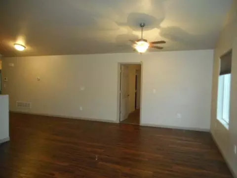 2110 23rd St W, Williston, ND 58801 photo 8