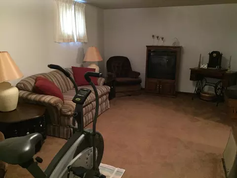 2116 3rd Ave E, Williston, ND 58801 photo 25