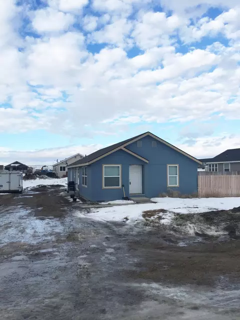 5613 Stoneview Ave, Williston, ND 58801 photo 6