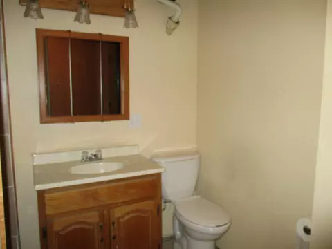 618 10th Ave W, Williston, ND 58801 photo 14