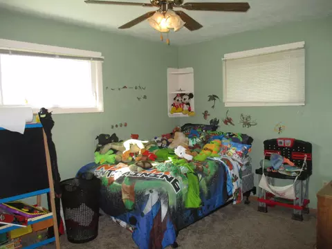 618 10th Ave W, Williston, ND 58801 photo 10