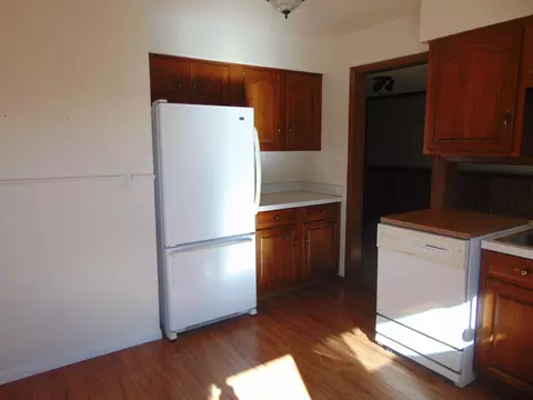 1705 Hillside Ct, Williston, ND 58801 photo 3