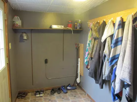 102 5th St W, Williston, ND 58801 photo 17