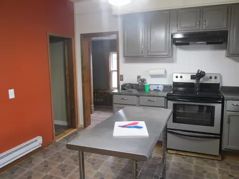 102 5th St W, Williston, ND 58801 photo 5