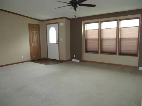 810 6th Ave NW, Williston, ND 58801 photo 6