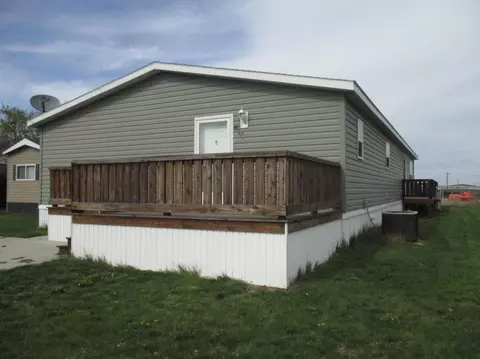 810 6th Ave NW, Williston, ND 58801 photo 18