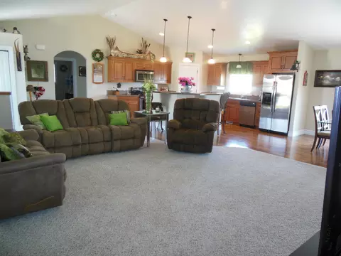 2510 12th Ave W, Williston, ND 58801 photo 26