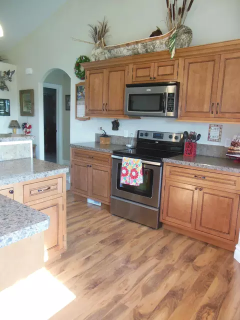 2510 12th Ave W, Williston, ND 58801 photo 24