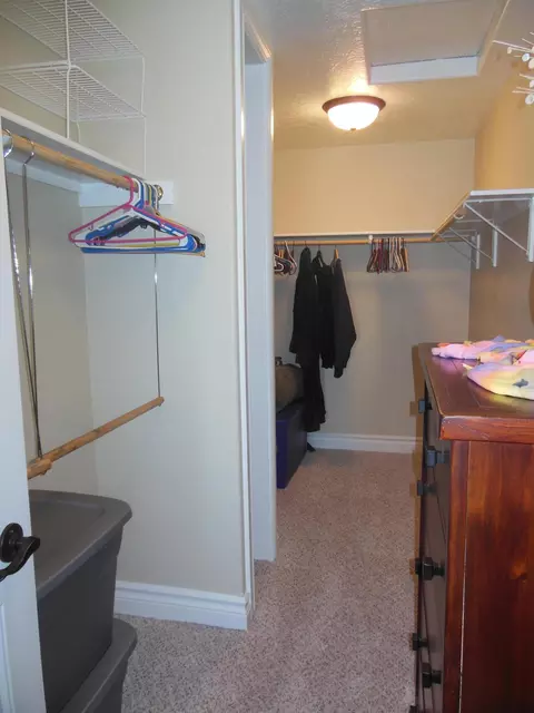 2510 12th Ave W, Williston, ND 58801 photo 19
