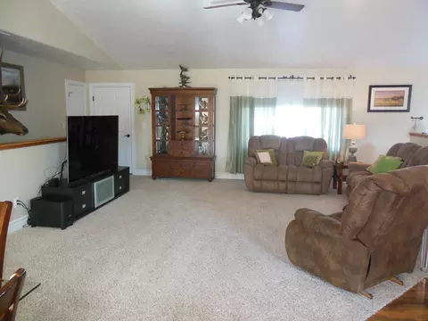 2510 12th Ave W, Williston, ND 58801 photo 25
