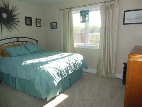 2510 12th Ave W, Williston, ND 58801 photo 10