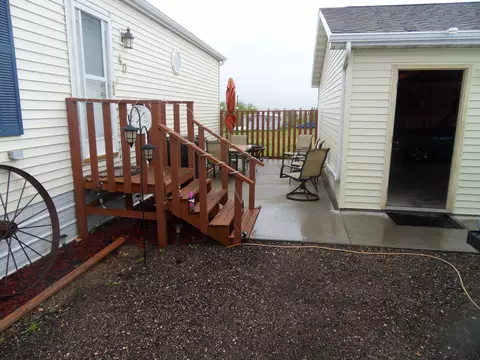 40 74th St E, Williston, ND 58801 photo 3