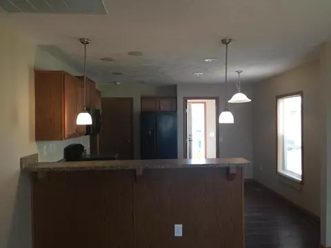 1831 31st St W, Williston, ND 58801 photo 6
