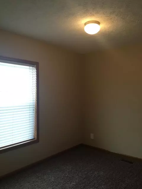 1831 31st St W, Williston, ND 58801 photo 15