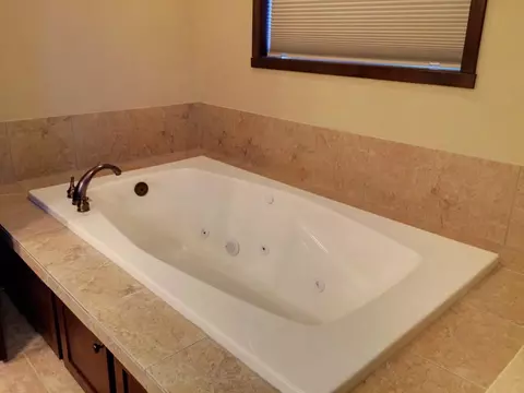 13923 Western Way, Williston, ND 58801 photo 18