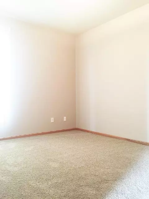 3127 3129 Long Branch Ave, Williston, ND 58801 photo 42