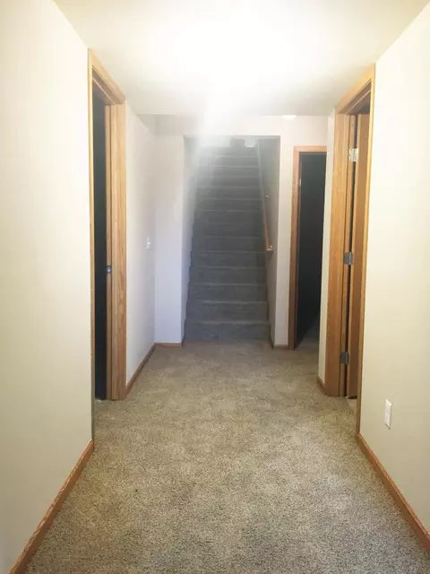 3127 3129 Long Branch Ave, Williston, ND 58801 photo 34