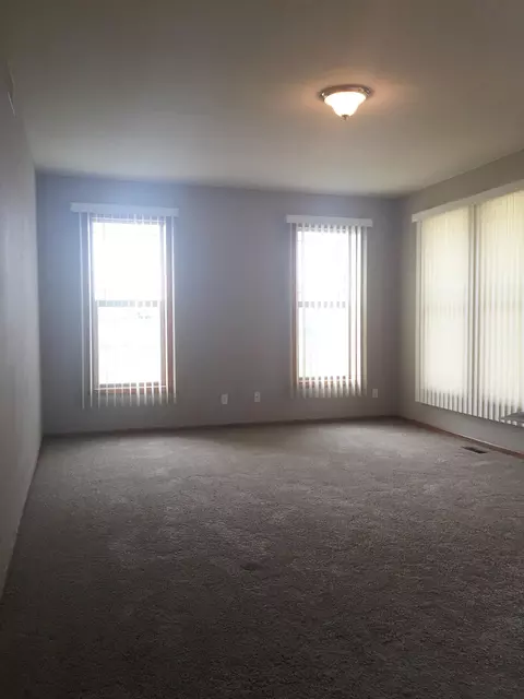 3127 3129 Long Branch Ave, Williston, ND 58801 photo 51